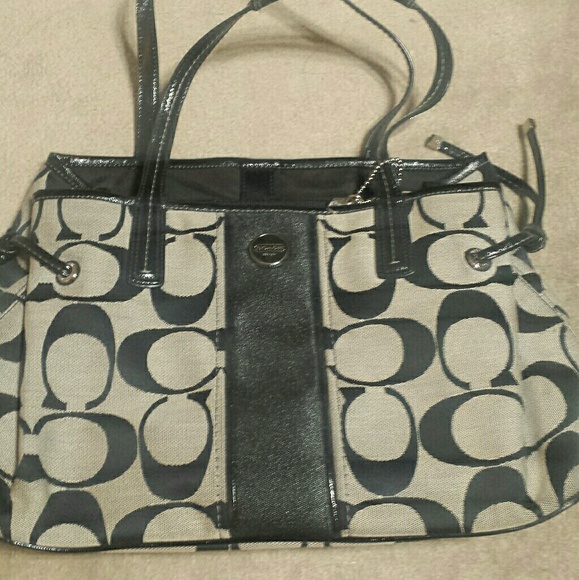 Coach purse - Picture 1 of 3